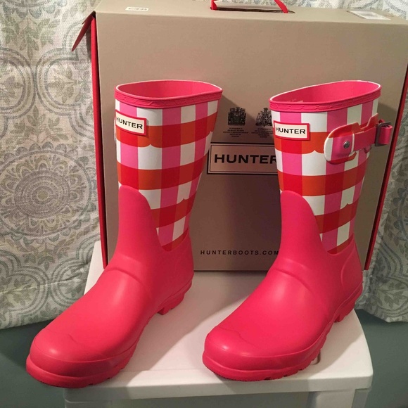 arcade pink hunter boots